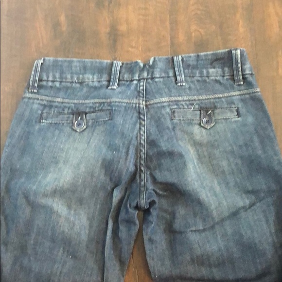 Jeans - Picture 2 of 4